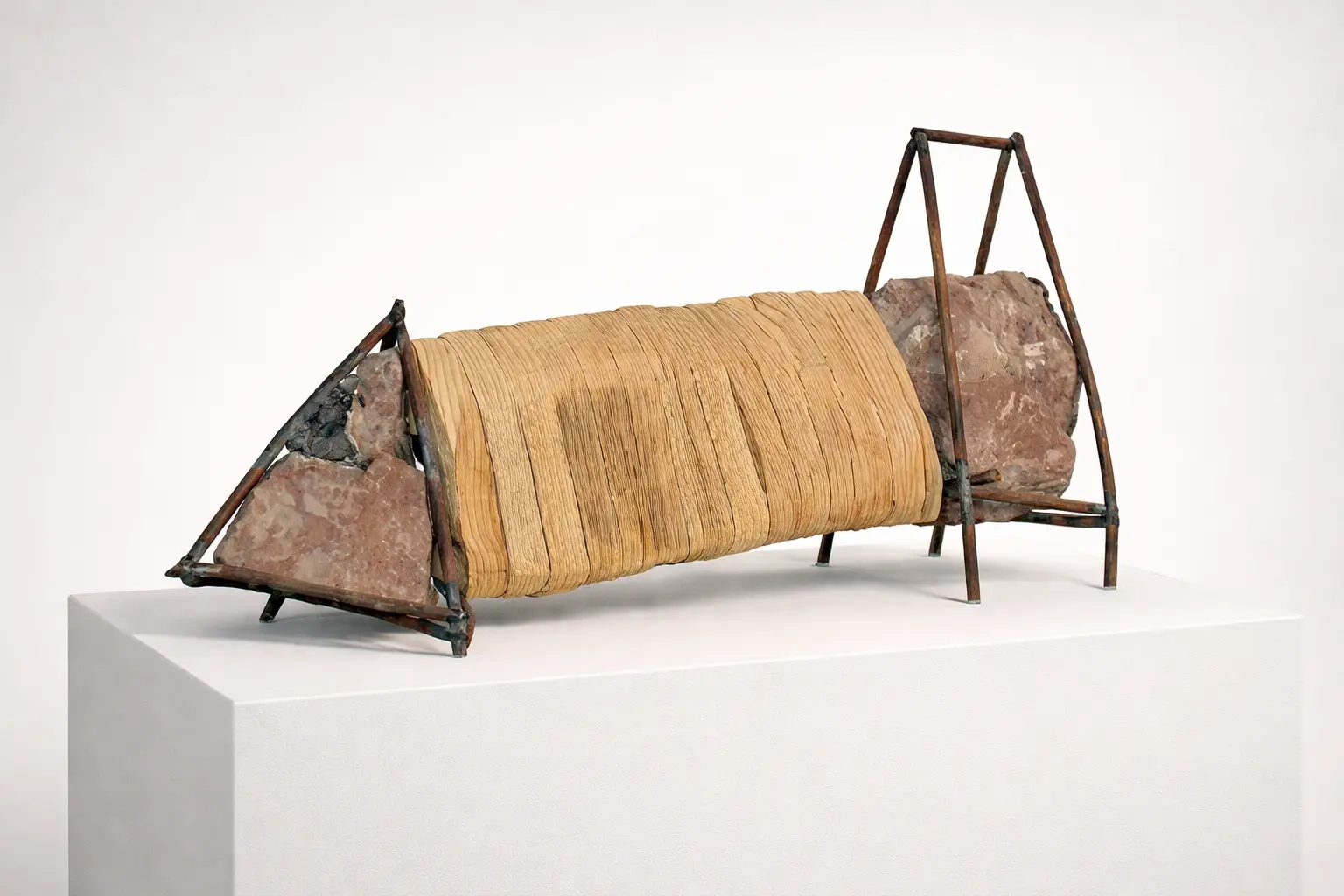 Worm (Artwork ID 065) by José Carlos Balanza, a horizontal contemporary mixed-media sculpture of iron, wood, and stone. This 60x72 cm artwork features an organic, fluid composition with textured metallic iron and natural stone elements. Gusano (Obra ID 065) de José Carlos Balanza, una escultura horizontal contemporánea de técnica mixta realizada en hierro, madera y piedra. Esta obra de 60 x 72 cm presenta una composición orgánica y fluida con hierro metálico texturizado y elementos de piedra natural.